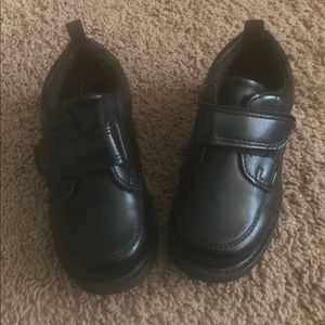 Carters Toddler dress shoes